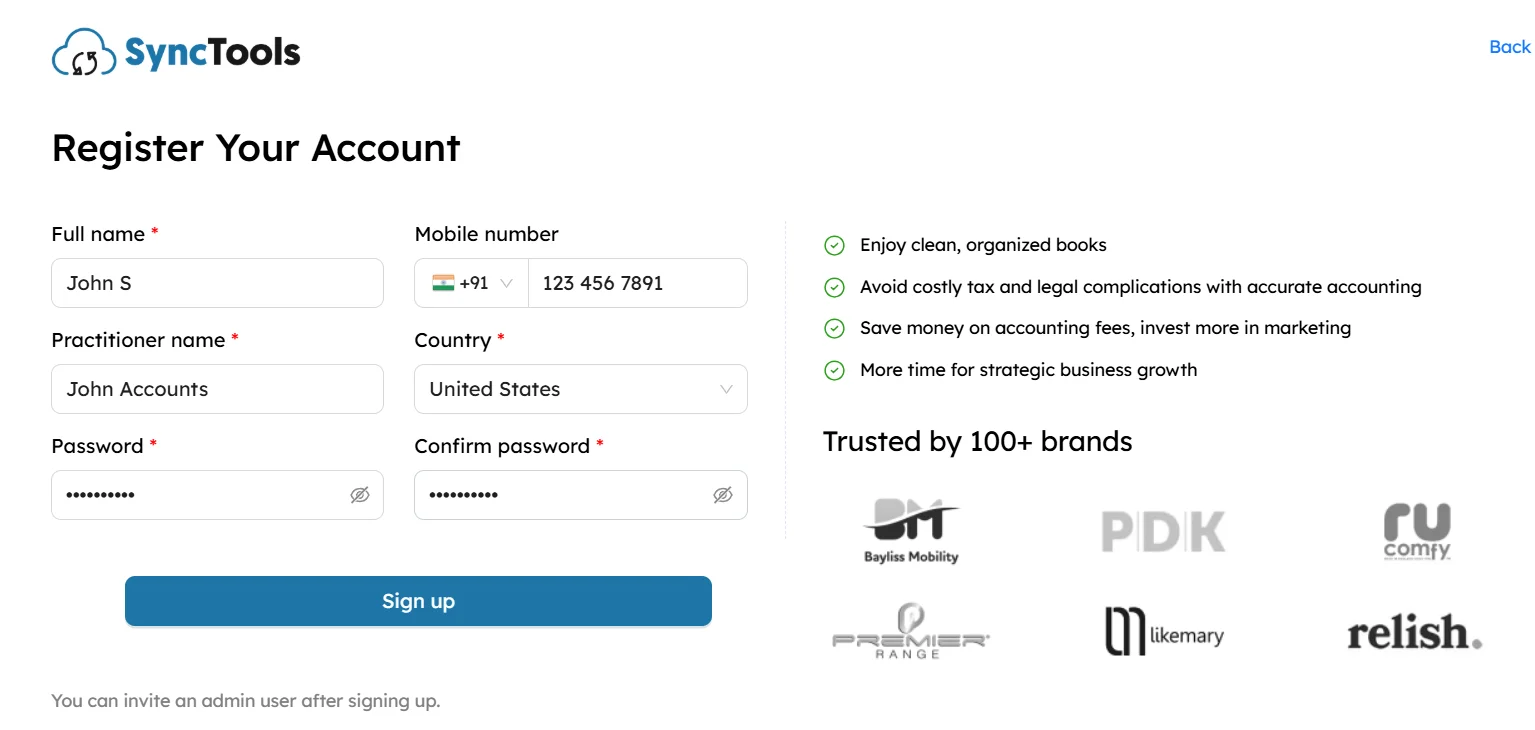 SyncTools account registration form with fields for full name, mobile, country, and password for accountants and e-commerce users.